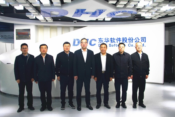 薛向東：加快打造具有示范意義的數字化標桿項目